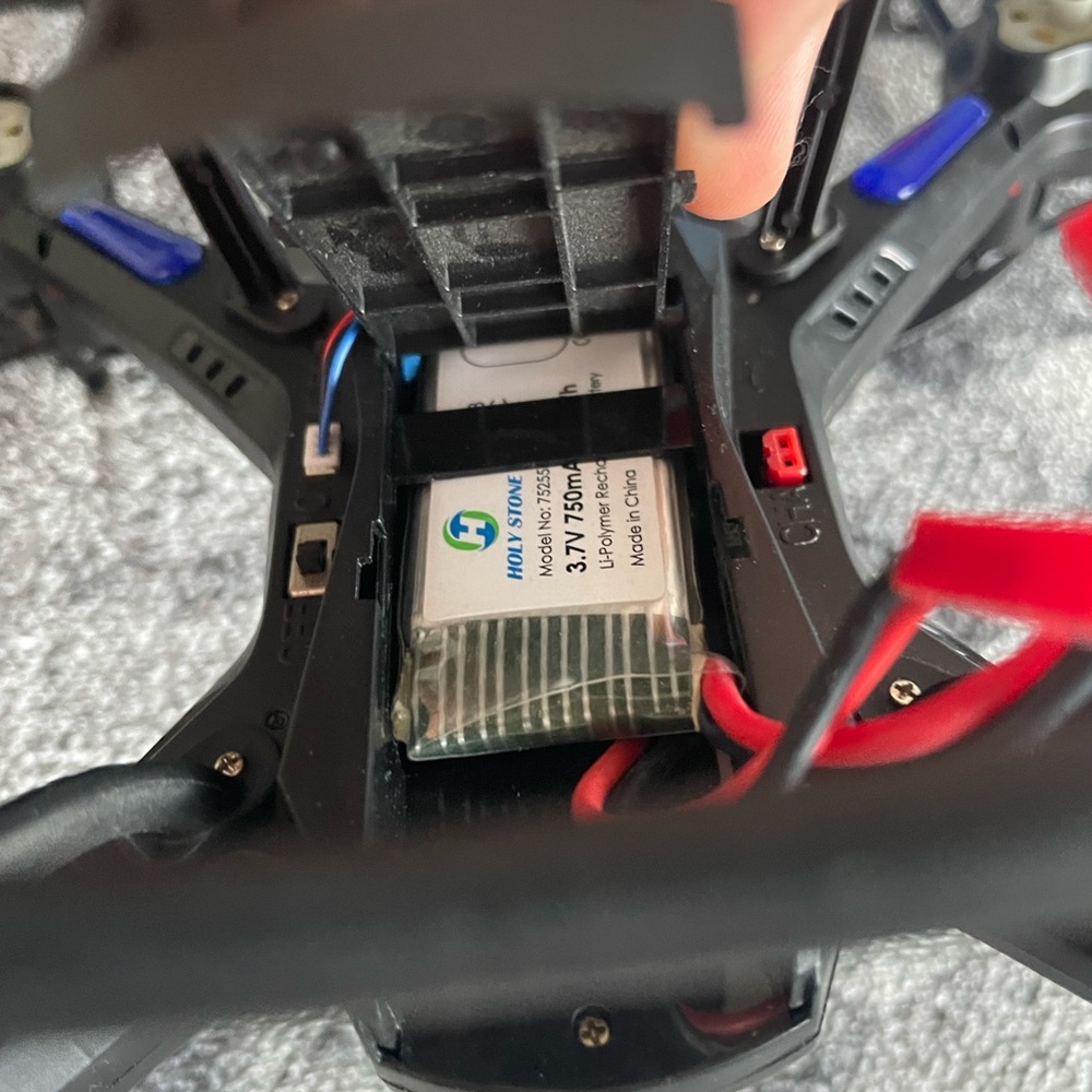 Drone with camera. - Picture 6 of 10